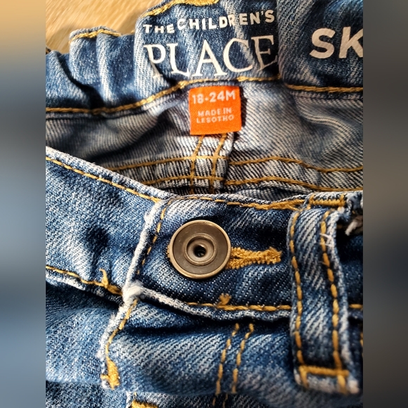 2 pair Children's Place jeans 12-18M boot cut, 18-24M skinny, distressed - Picture 9 of 14